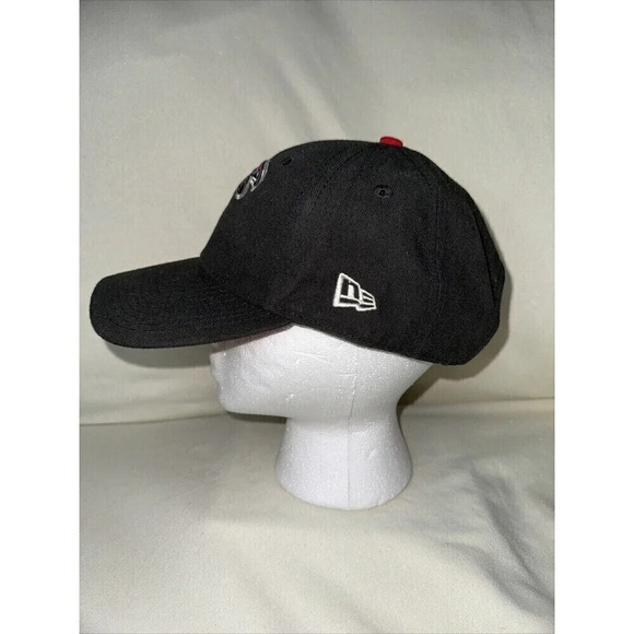 Atlanta Falcons 9forty Brand Hat Embroidered Logo Black & Red Feathers Cap - Picture 2 of 5